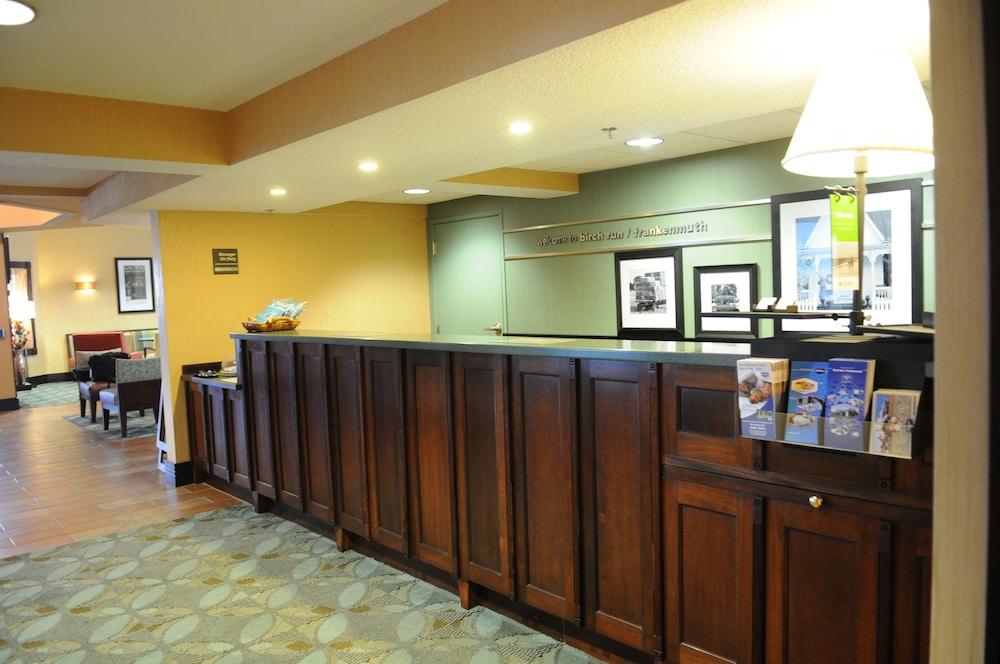 Hampton Inn Birch Run Zewnętrze zdjęcie