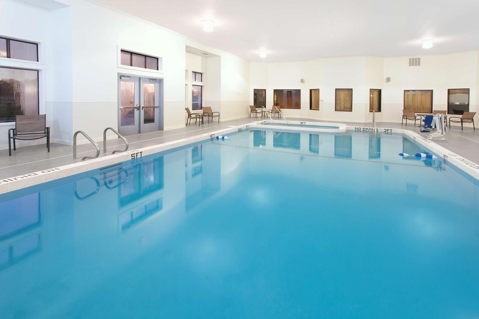 Hampton Inn Birch Run Zewnętrze zdjęcie