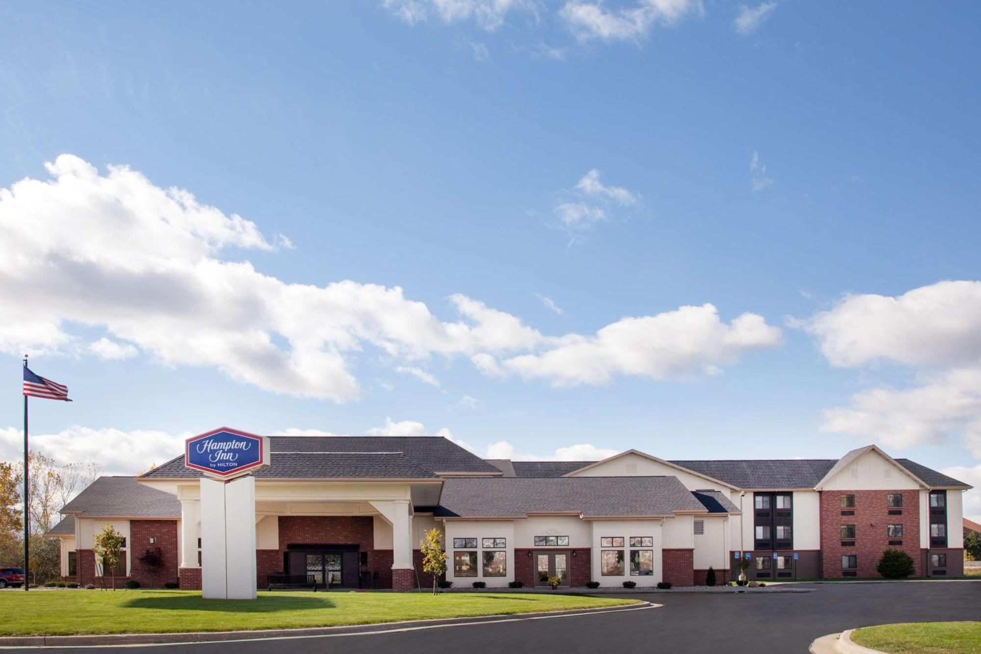 Hampton Inn Birch Run Zewnętrze zdjęcie