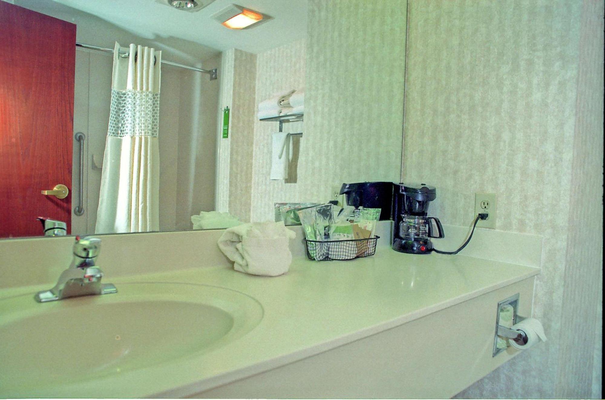 Hampton Inn Birch Run Zewnętrze zdjęcie