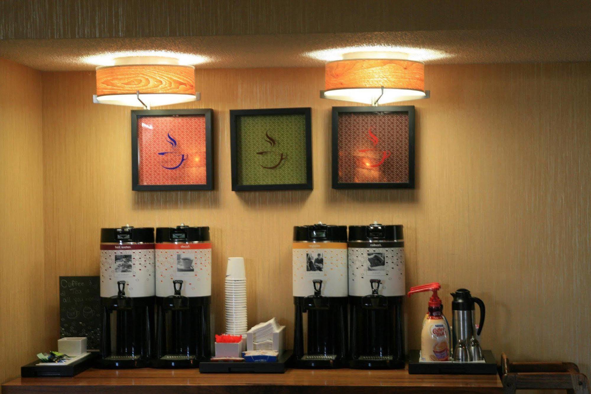 Hampton Inn Birch Run Zewnętrze zdjęcie