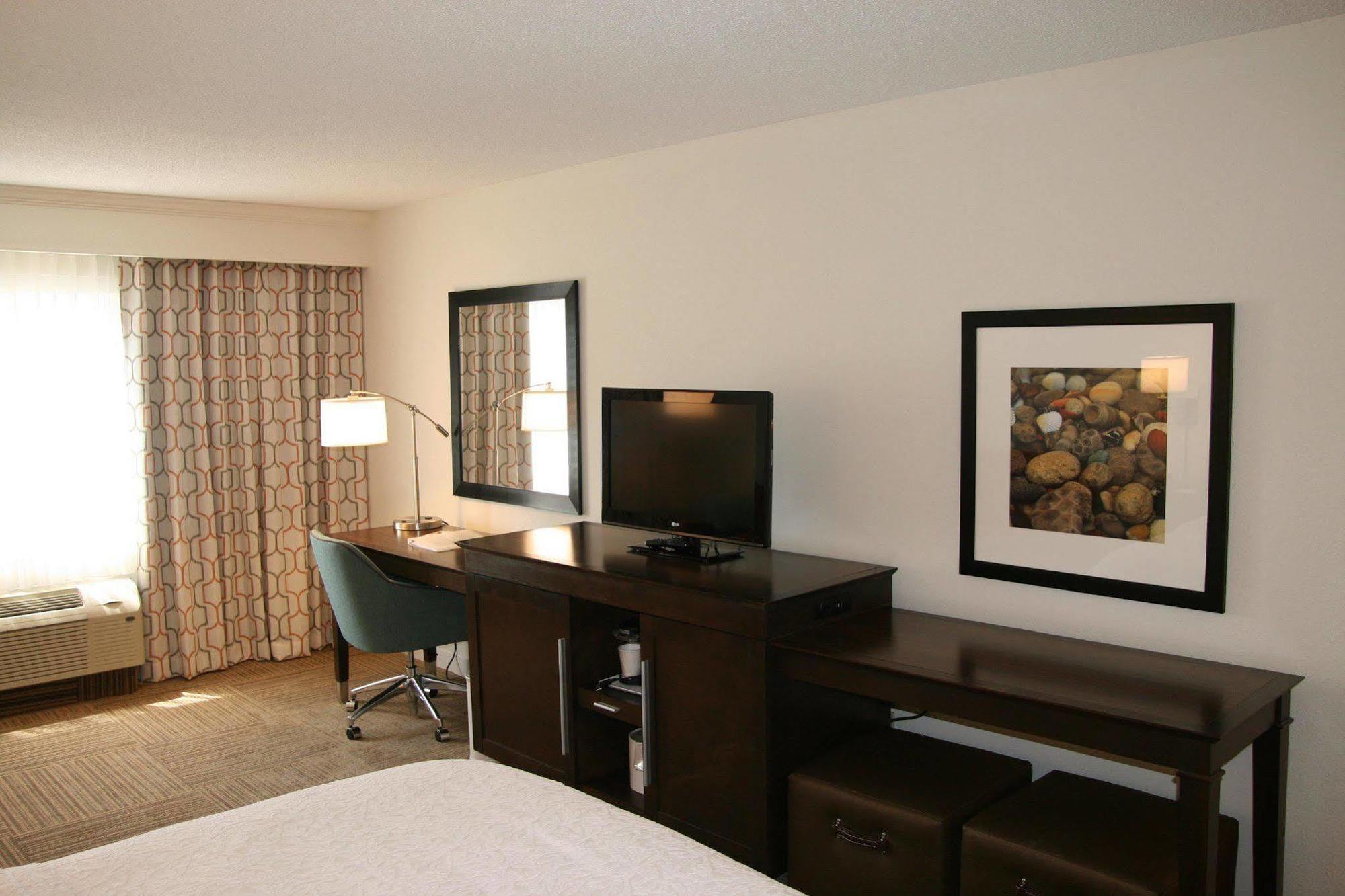 Hampton Inn Birch Run Zewnętrze zdjęcie